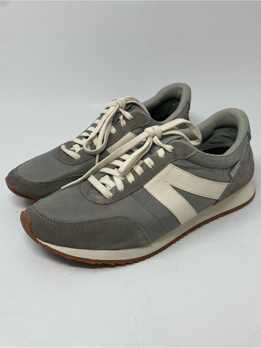 Kizik Milan Granite Shoes Mens 9 Womens 10.5 Gray Sneakers